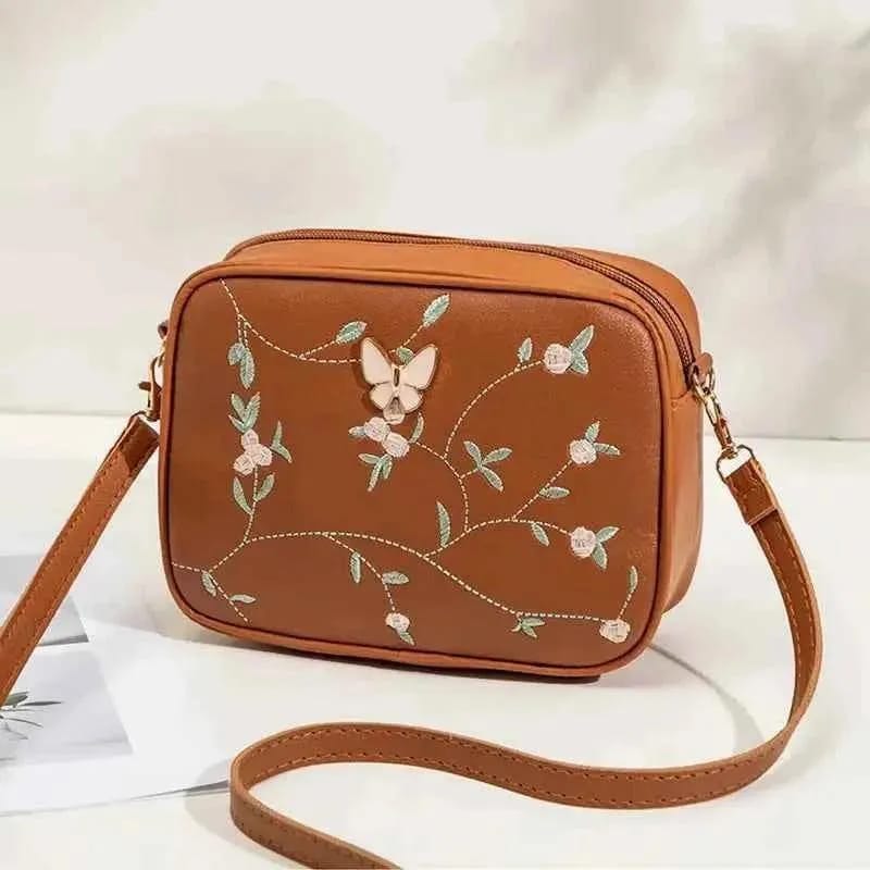 Butterfly Crossbody Bag – Stylish & Elegant Everyday Accessory